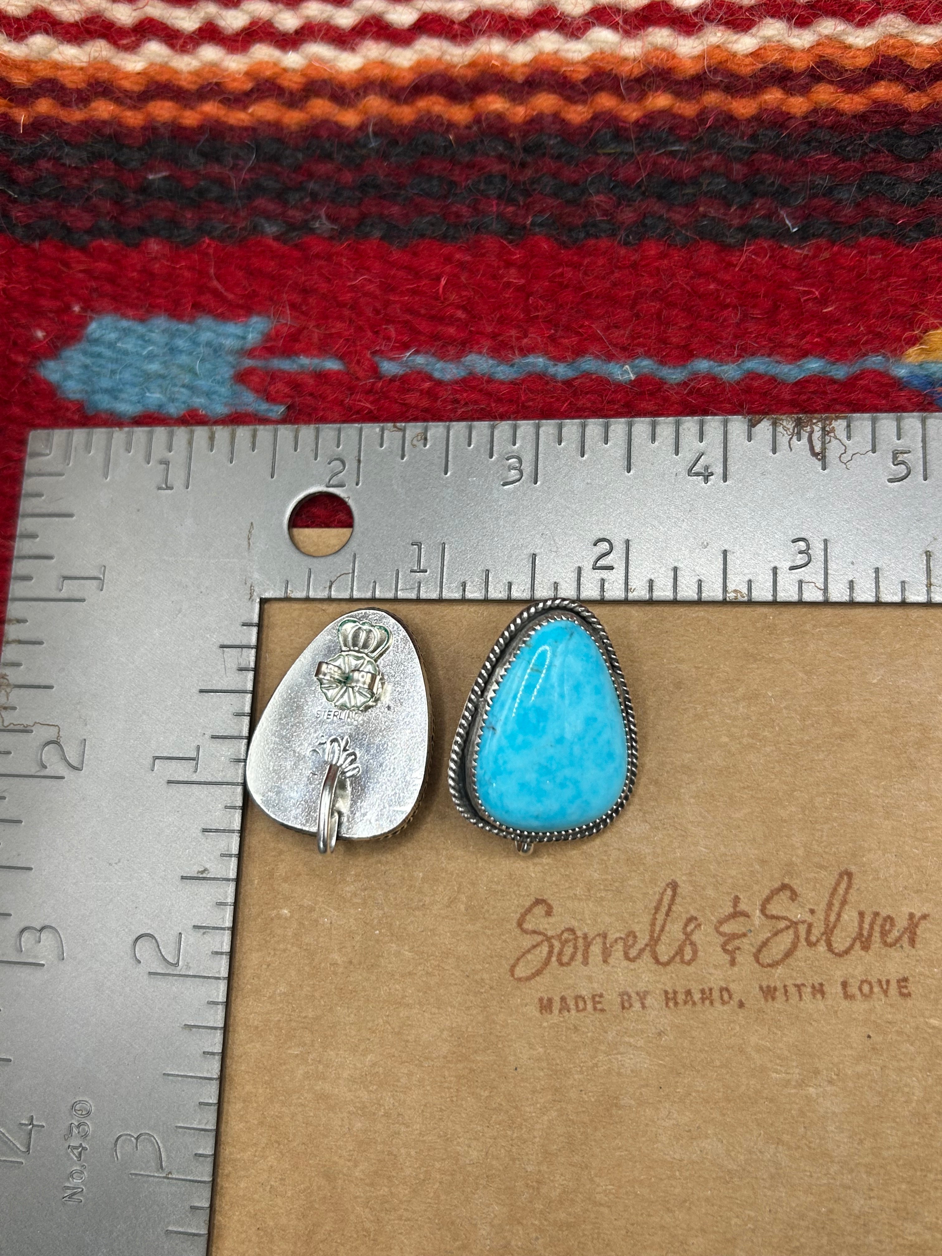 Kingman Convertible Studs