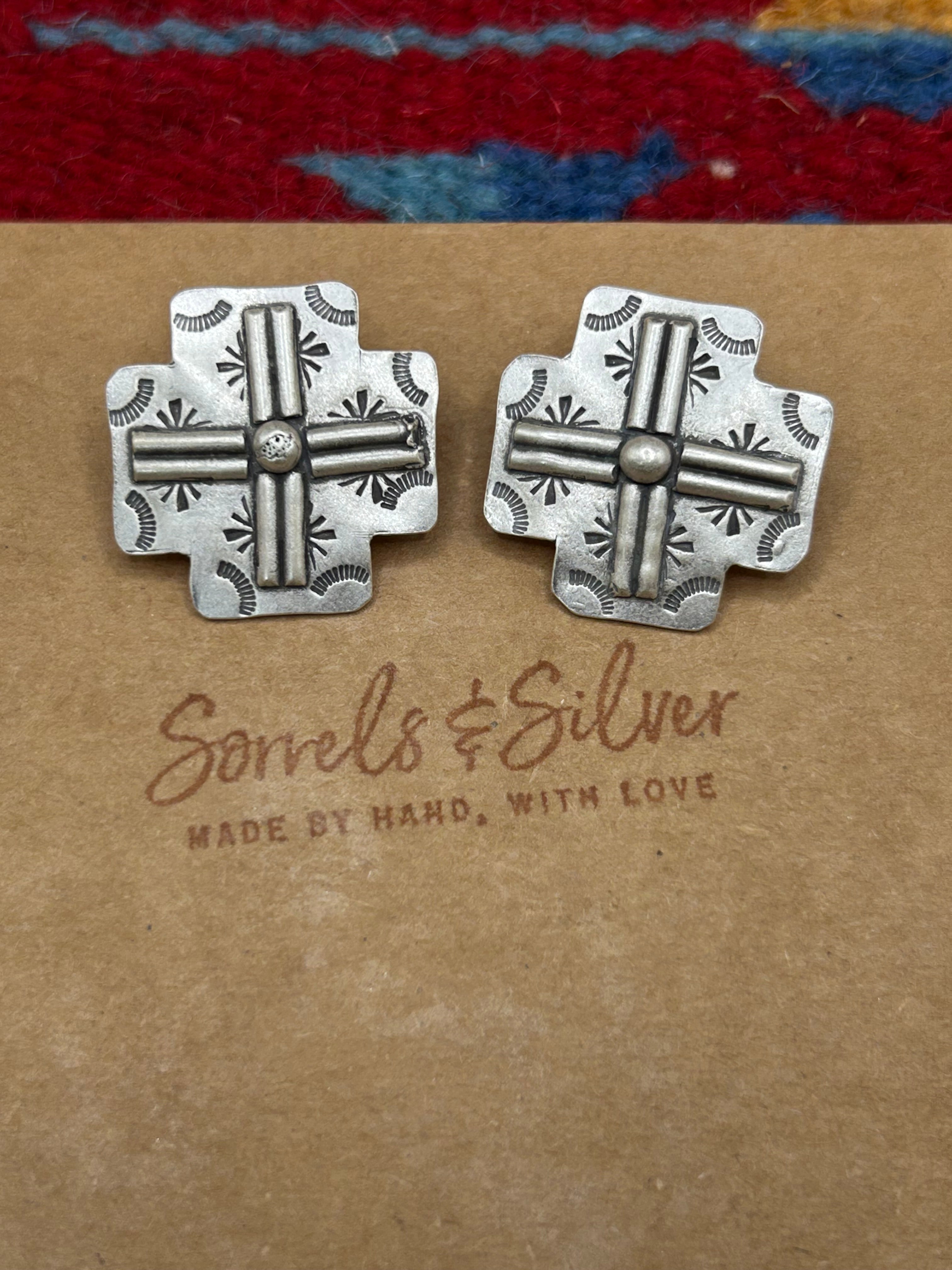 Mesa Cross Studs Satin