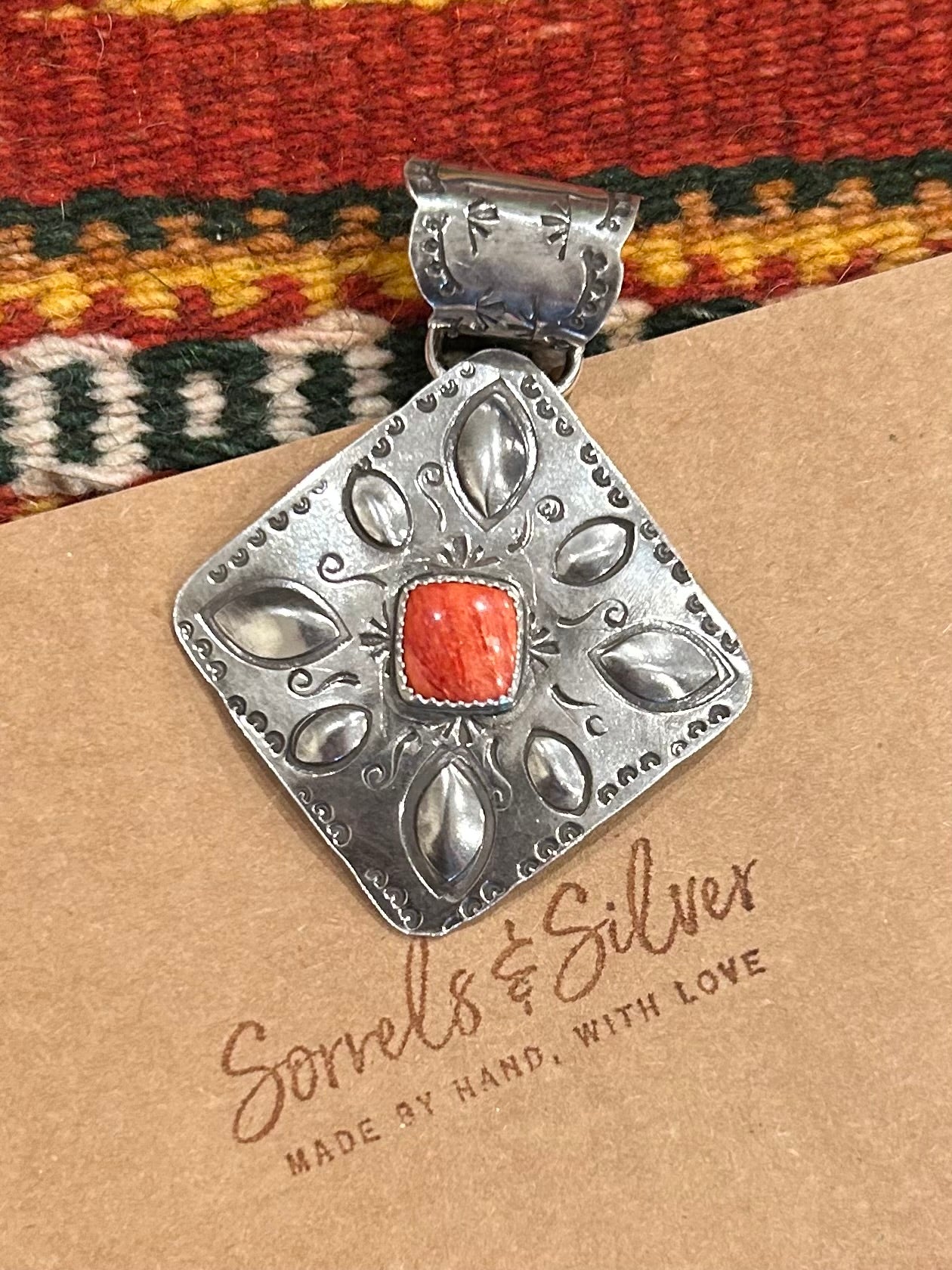 Red Spiny Oyster Pendant