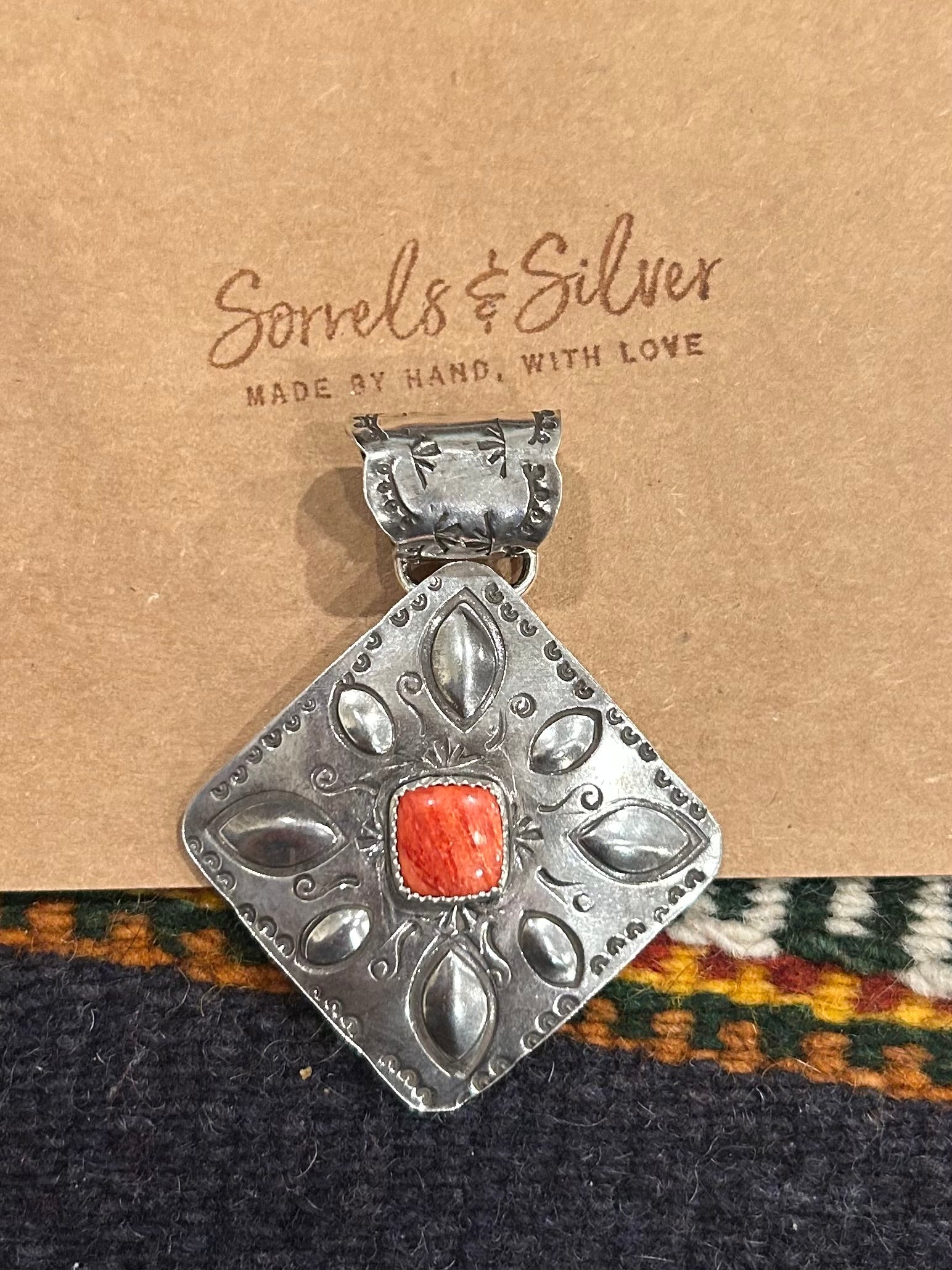 Red Spiny Oyster Pendant